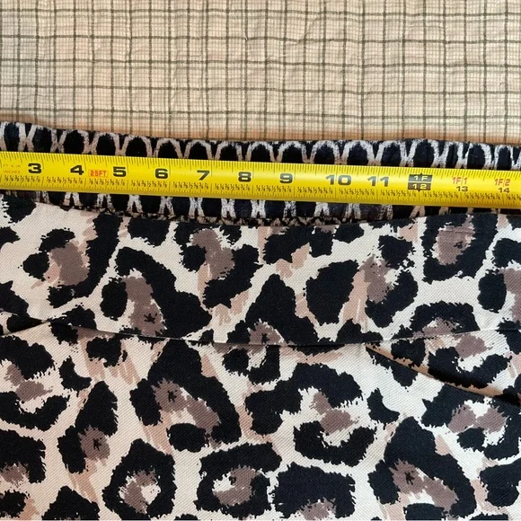 LOFT lot of 2 Leopard Print & Geometric Skirts - Linen and Cotton blends *Coupon - Picture 14 of 15